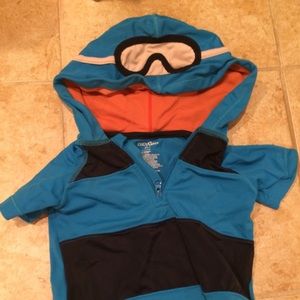 Short sleeved rash guard with hood